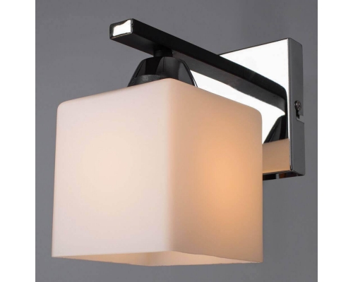 Бра Arte Lamp 52 A8165AP-1BK